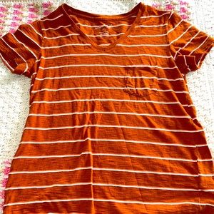 Small Universal Thread Orange V-Neck Short Sleeve Top